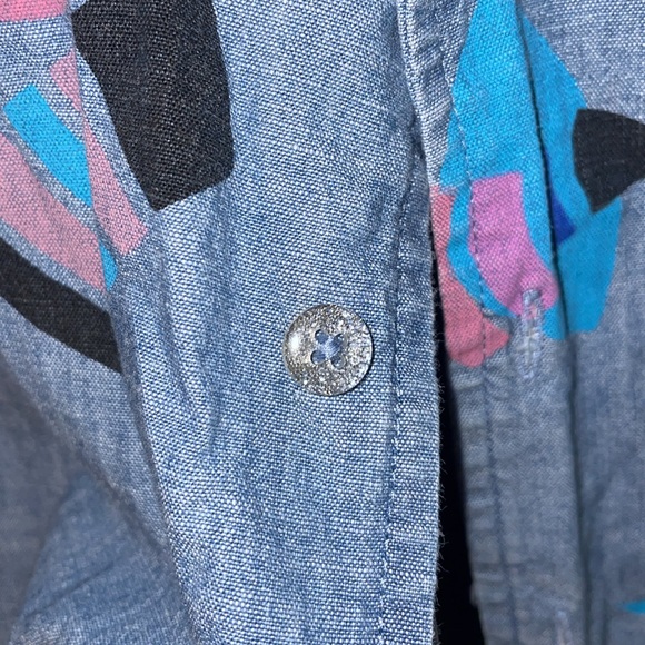 Target Shortsleeve Button-Up Shirt - Picture 4 of 4